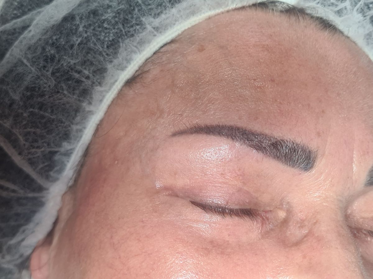 Permanent Make-up Augenbrauen